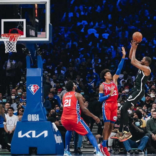 云开体育-篮网76人不在意一时得失 两支球队都有远虑近忧