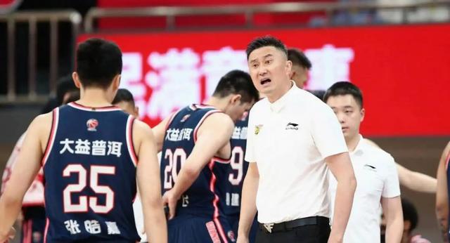 开云-CBA一天罚21万！季后赛乱象频出，罚单敲醒了谁？